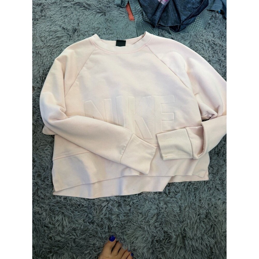 Nike Embossed Logo Crewneck Sweatshirt - Light Pink